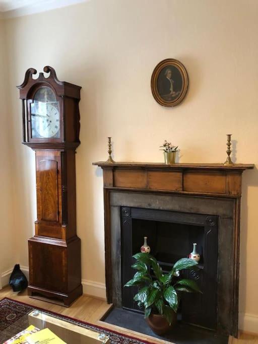 Charm & Character On Historic Rose Street Apartment Edinburgh Exterior photo